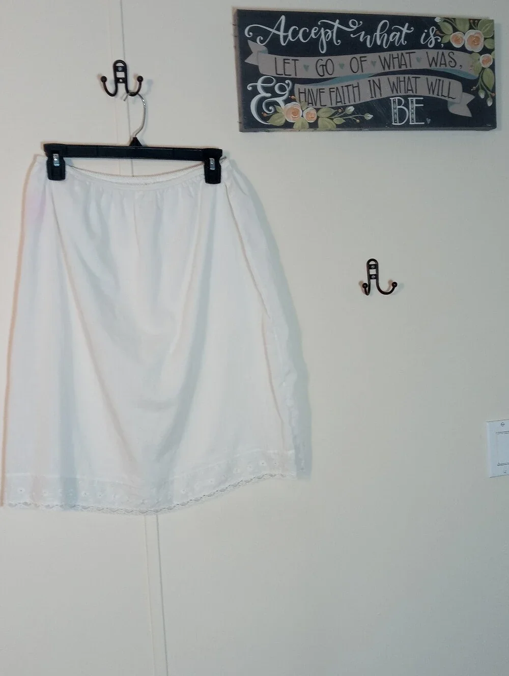 Feminine XL White With Gorgeous bottom Vintage Lace Half Slip